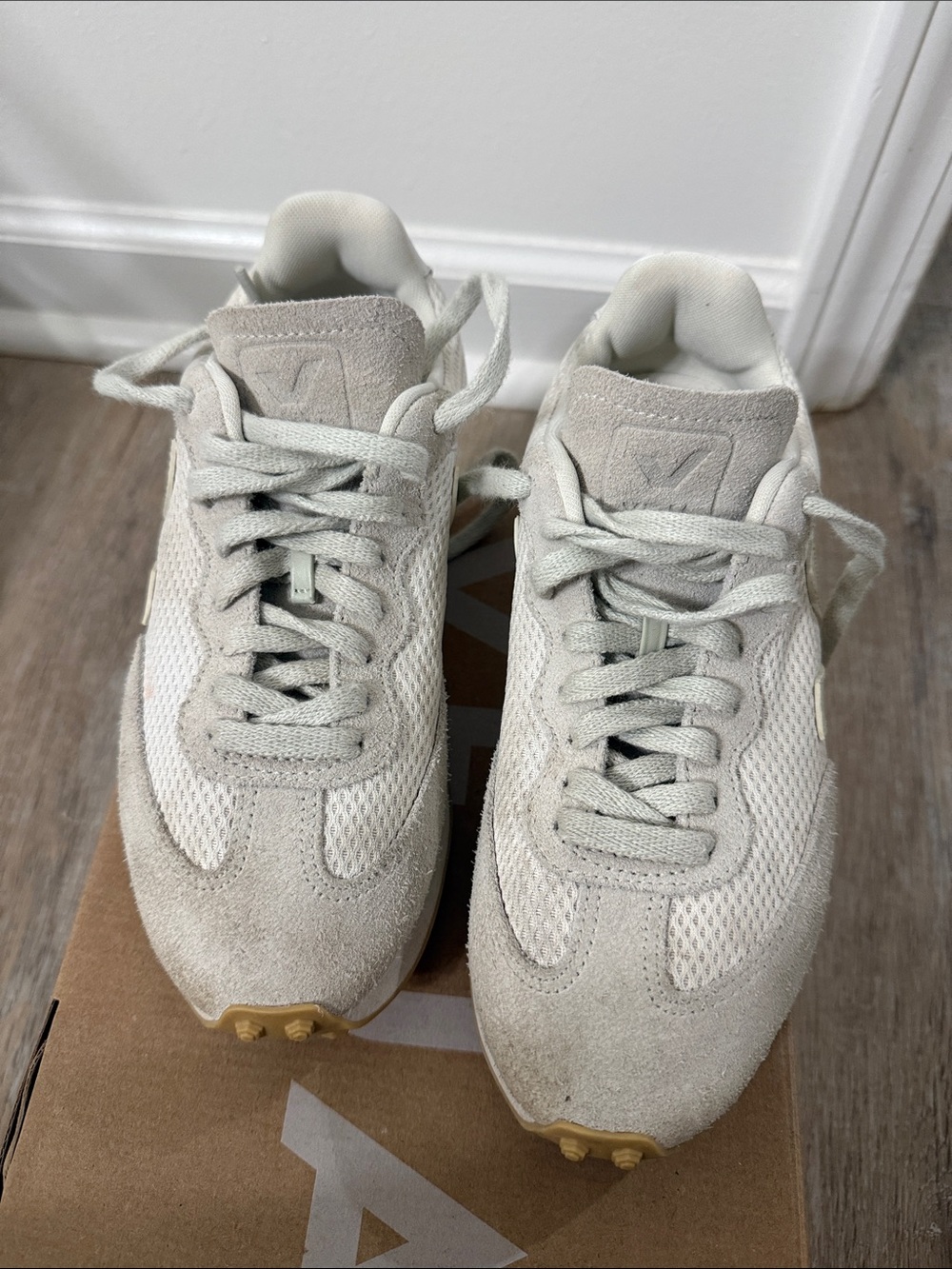 Veja Women's Sneakers in Light Beige & Off-White